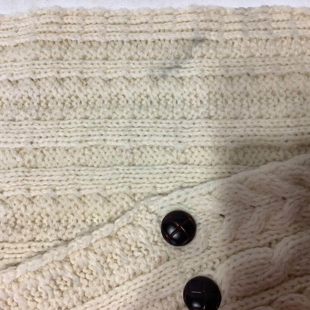 Carraig Donn 100% Merino Wool Scarf Button Made Ireland - Picture 4 of 6